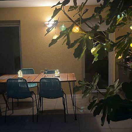 Tres Bel Appartement Contemporain Et Calme Fréjus Extérieur photo
